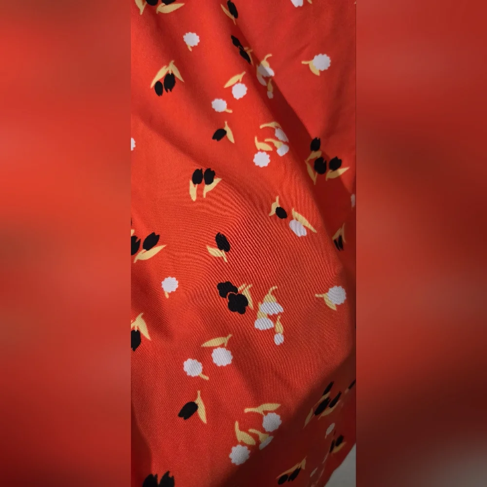 Ann Taylor Factory Petite  Blouse  Size M - Picture 3 of 5